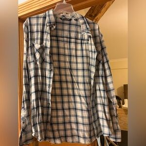 Men Travis Matthew button up